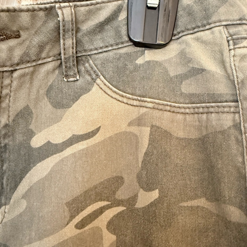 REWASH camo jeans Size 11 Juniors - Picture 8 of 8